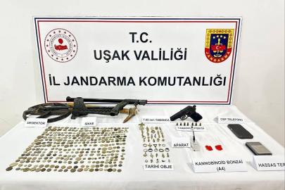 Uşak’ta jandarma ekipleri tarihi eser kaçakçılarına göz açtırmadı