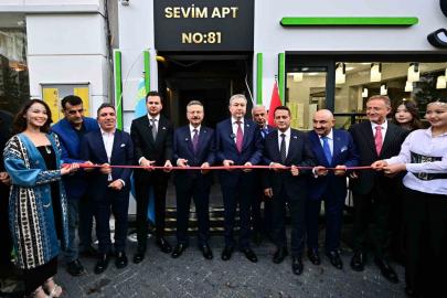 Vali Hüseyin Aksoy, Kazakistan Fahri Konsolosluğu’nun açılış programına katıldı