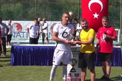 Van Masterler penaltılarda kaybetti: Turnuvayı Türkiye ikincisi olarak tamamladı