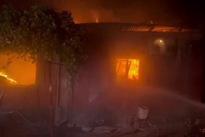 Yangından dönen itfaiye personeli kazada yaralandı