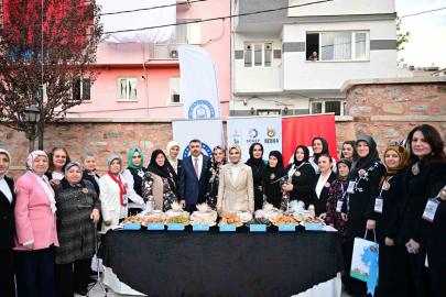 Yıldırım Sanat ve Zanaat Merkezi’ni Bakan Göktaş açtı