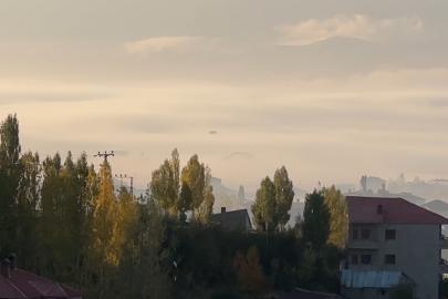 Yüksekova’da sisle gelen doğal güzellik