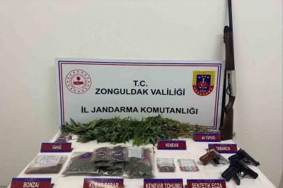 Zonguldak’ta tarihi eser ve uyuşturucu yakalandı