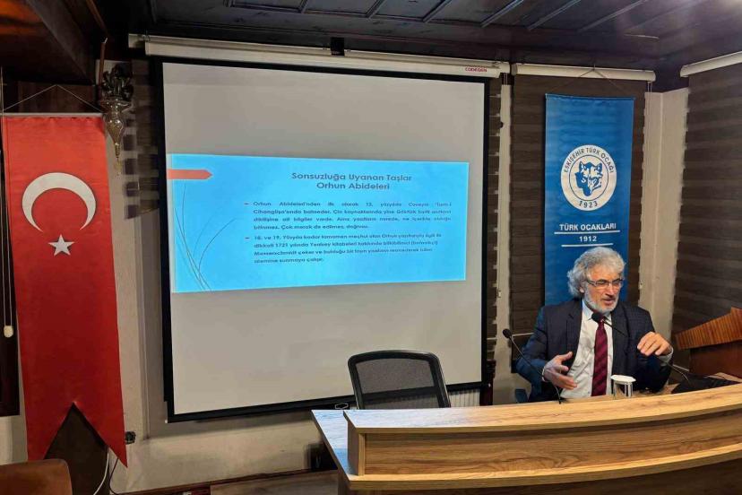 ’21. Yüzyılda Türk Dünyası Vizyonu ve Ortak Alfabe’ hakkında konuşuldu