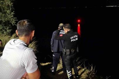 30 metrelik falezlerden kayalık alana düşen genç yaşamını yitirdi