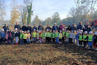 4-6 yaş Kur’an kursu öğrencileri fidan dikti