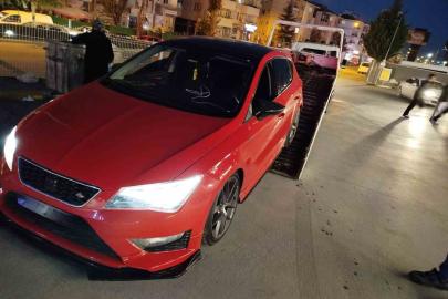 Abartı egzozlu otomobille drift atan sürücüye 74 bin TL ceza