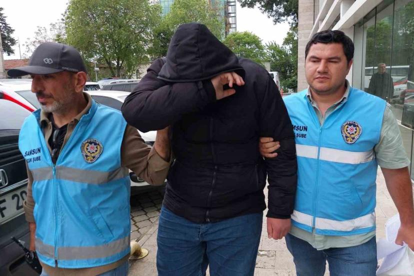 Ablasını kaçıran amcasının oğlunu öldüren 16 yaşındaki çocuk ile babasının yargılanmasına başlandı