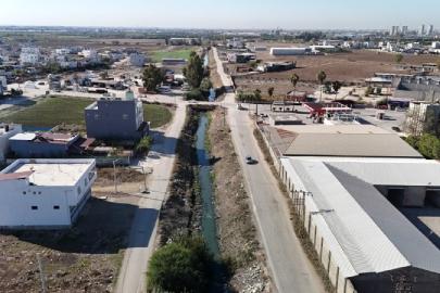 Açık bırakılan atık su deresi vatandaşı perişan ediyor