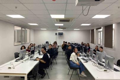 ADÜ’de bilgisayar labaratuvarı yenilendi