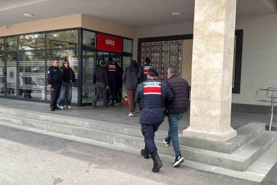 Afyonkarahisar merkezli 6 kentte telefon dolandırıcılarına operasyon