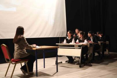 Ağrı’da 24 Kasım Öğretmenler Günü törenle kutlandı