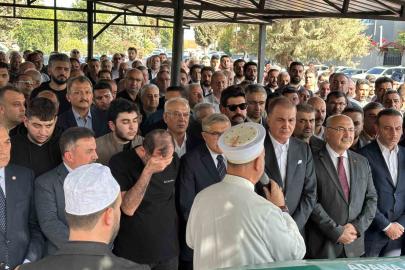 AK Parti Sözcüsü Ömer Çelik’in acı günü