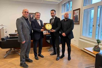 AKİB yönetiminden Amsterdam Başkonsolosu’na ziyaret