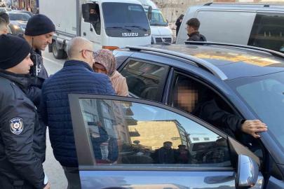 Aksaray’da 17 yaşındaki çocuk okul çıkışı bıçaklandı