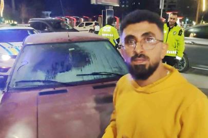 Aksaray’da seyir halindeyken yanan otomobili esnaf söndürdü