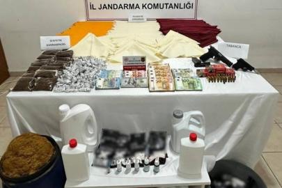 Alanya’da uyuşturucu operasyonu: 4 şüphelinin evine baskın