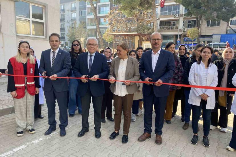 Alaşehir’de öğrenciler Gazze için tek yürek oldu