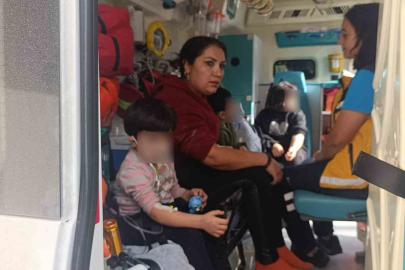 Alevler içindeki dairede mahsur kalan 3 küçük çocuğu inşaat işçileri ve mahalle sakinleri kurtardı