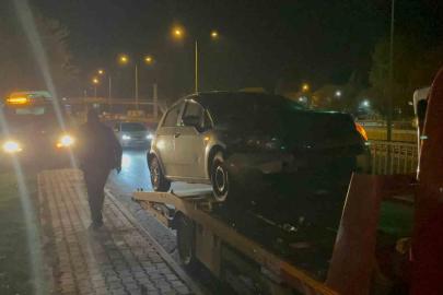 Alkollü aday sürücü polisten kaçarken yaptığı kazada yakayı ele verdi