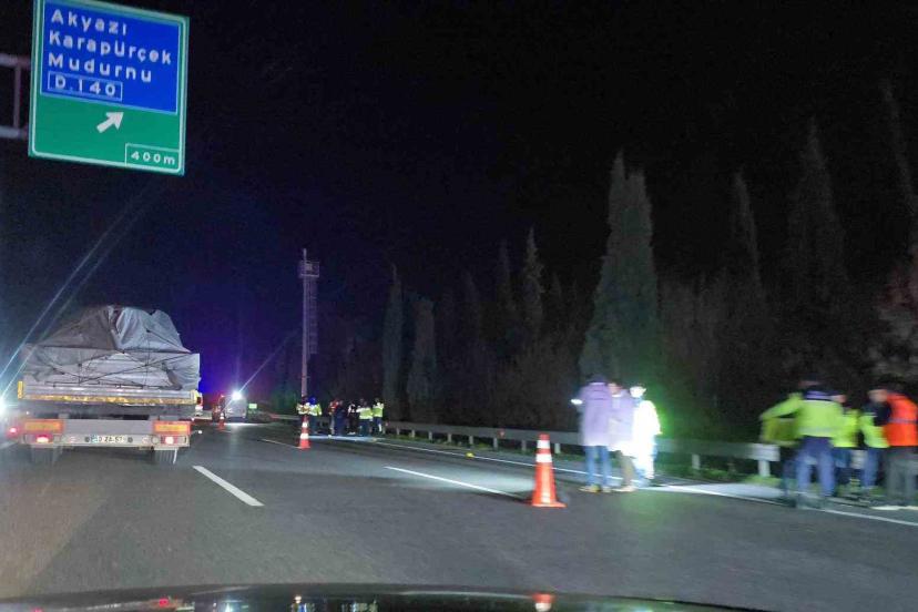 Anadolu Otoyolu’nda feci kaza: Otomobilin çarptığı yaya hayatını kaybetti