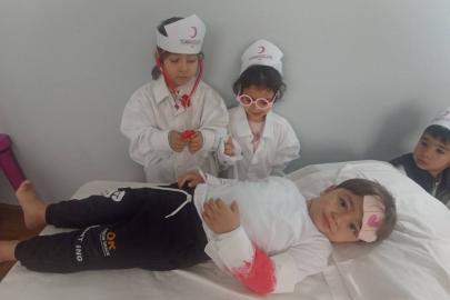 Anamur’da miniklerden ’Kızılay Haftası’ etkinliği