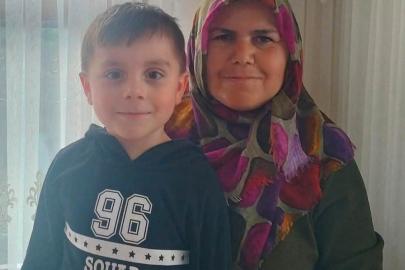 Annenin donarak, oğlunun düşerek öldüğü üzerinde duruluyor