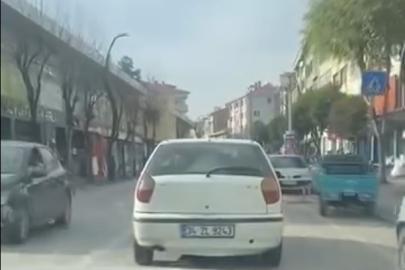 Araçtan sokağa broşür fırlatan kişi, ceza yedi