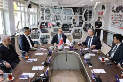 Atatürk Üniversitesinde dijital bilgi üretim seferberliği başladı