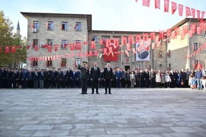 Atatürk vefatının 87’nci yıl dönümünde Isparta’da törenle anıldı