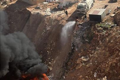 Atık malzeme yangını korkuttu