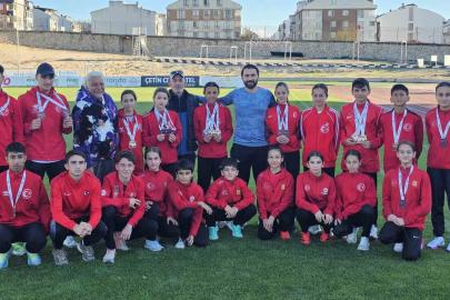 Avrupa’da tarih yazdılar, Bandırma’da tebrikleri topladılar