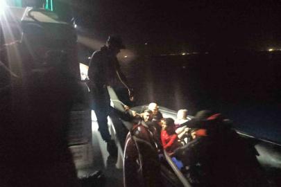 Aydın açıklarında 25 düzensiz göçmen yakalandı