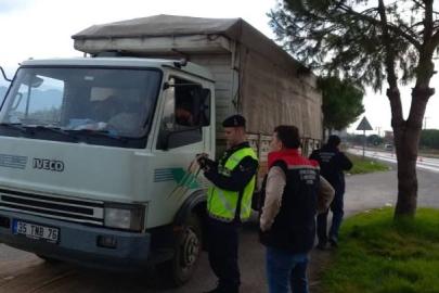 Aydın’da hayvan hastalıklarına karşı yol kontrolleri sürüyor