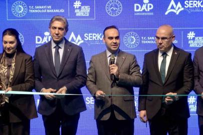 Bakan Kacır: "Türkiye Yüzyılı’nı kararlılıkla inşa ediyoruz"