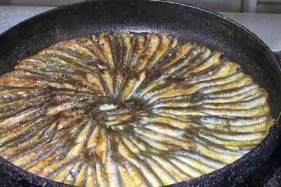 Balık ustasından lezzetli hamsi pişirmenin püf noktaları