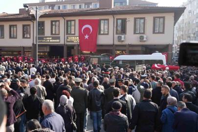Balıkesir, Şehit Emre Sayın’ı son yolculuğuna uğurladı
