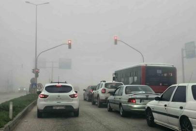 Bandırma’da sabah saatlerinde yoğun sis etkili oldu