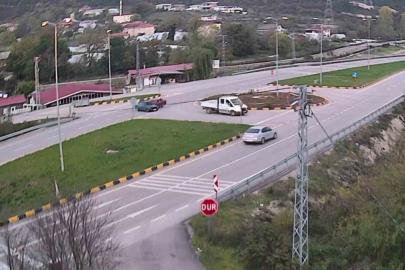 Bartın’da kaza anı güvenlik kamerasında