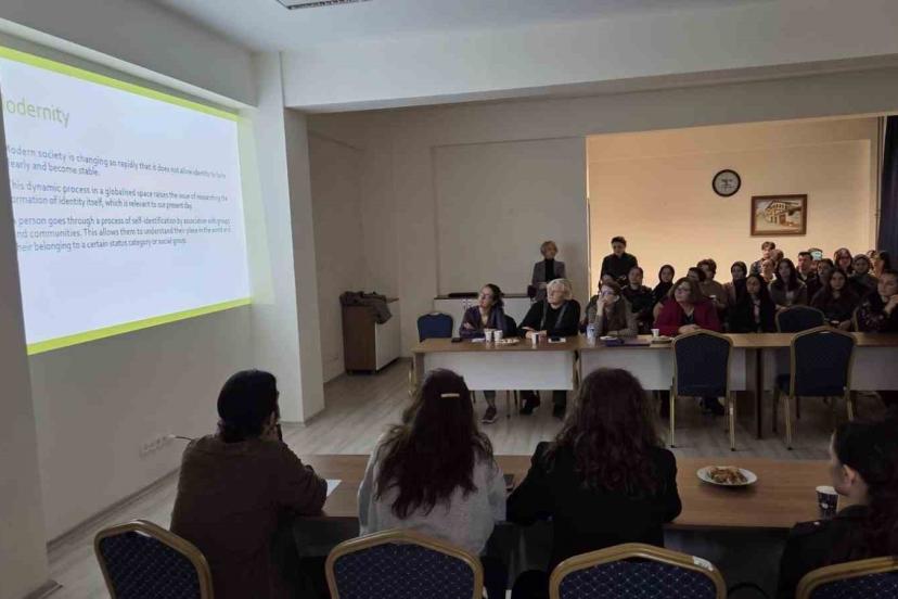 BARÜ’de Ukrayna Lviv Ivan Franko Ulusal Üniversitesi iş birliğinde uluslararası panel düzenlendi