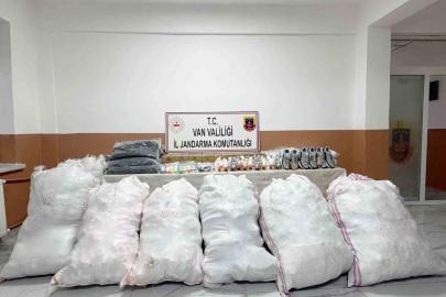 Başkale’de 4 milyon 163 bin TL değerinde kaçak malzeme ele geçirildi