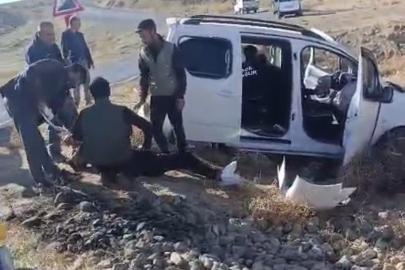 Başkale’de trafik kazası: 4 yaralı