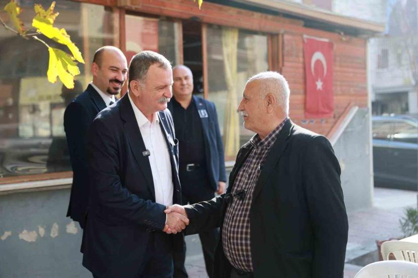 Başkan Balaban Yenimahalle’de esnafı dinledi