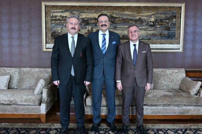 Başkan Özdoğan: "Hacılar’ımız için temaslarımızı sürdürüyoruz"