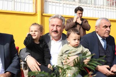 Başkan Palancıoğlu Esentepe Mumcular İlkokulu öğrencileri ile bir araya geldi