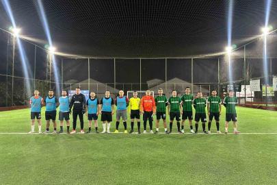 Başkan Tatık, halı sahada buluşan gençleri yalnız bırakmadı