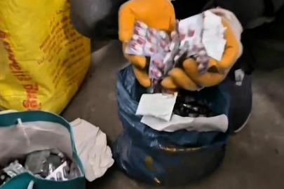 Batman’da oto lastiklerinin içinde yüzlerce uyuşturucu hap ele geçirildi