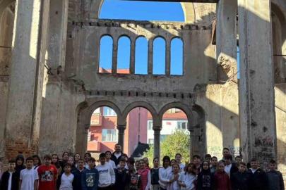 Bayırköy’de miniklerin tarih dolu Bilecik gezisi