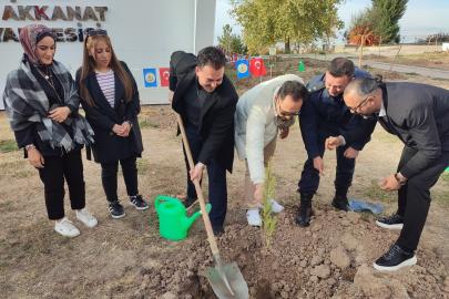 Beyşehir’de fidanlar toprakla buluştu