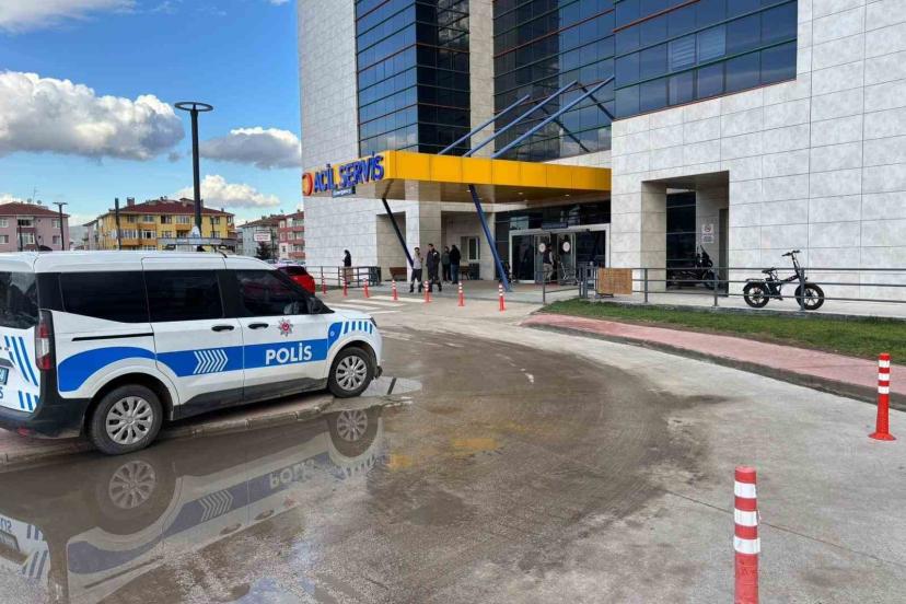 Bıçakla dehşet saçmıştı: O anlar kamerada